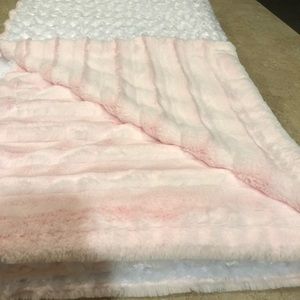 Fur/chinchilla blanket